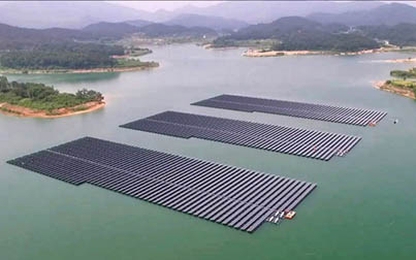 LG xây dựng thành công hai nhà máy điện mặt trời nổi trên mặt nước