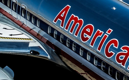 American Airlines huỷ chuyến bay khi phát hiện người trên cánh máy bay