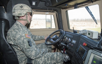 Quân đội Mỹ thử nghiệm xe tự lái trên đường công cộng trong năm nay