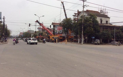 Hà Tĩnh: CSGT chặn đường để “đại gia” dựng nhà