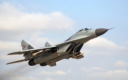 Pha cất cánh 'nổi da gà' của tiêm kích MiG-29
