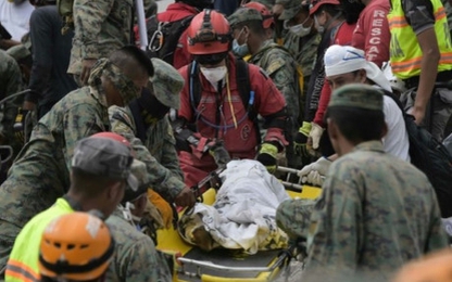 Động đất Ecuador: Vẫn còn 1.700 người mất tích