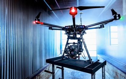 Siêu drone chuyên dụng cho quay phim giá hơn trăm triệu đồng