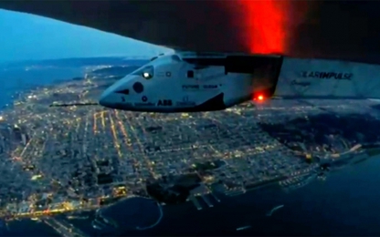 Solar Impulse 2 hoàn tất chuyến bay xuyên Thái Bình Dương