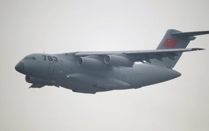 Trung Quốc khoe máy bay vận tải quân sự “khủng”