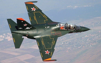 Máy bay huấn luyện "Anh em sinh đôi" với Yak-130 có gì đặc biệt?