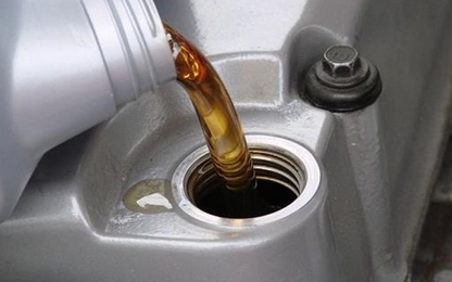 Giá dầu tiếp đáy 3 tháng do lo ngại nguồn cung tăng