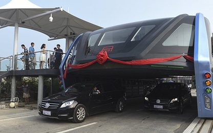 Siêu xe buýt chống tắc đường Trung Quốc “có khả năng lừa đảo tài chính”
