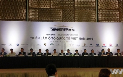 Nhiều siêu xe quy tụ tại Triển lãm Ôtô Quốc tế Việt Nam 2016