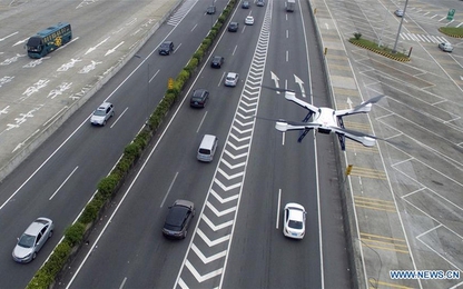 Cảnh sát Trung Quốc triển khai hơn 300 drone giám sát giao thông