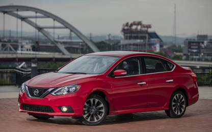 Nissan giới thiệu Sentra 2017, giá từ 16.990 USD