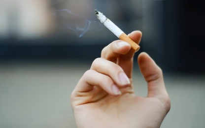 Cai thuốc lá 30 năm cũng không thoát được "vòng tròn" bệnh tật