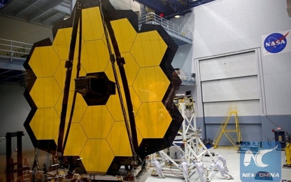 NASA hoàn thành kính viễn vọng nhìn ngược quá khứ hơn 13 tỷ năm