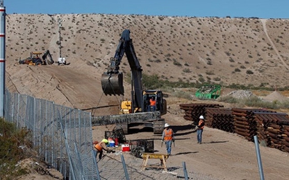 Công ty Mexico muốn giúp ông Trump xây bức tường ngăn biên giới