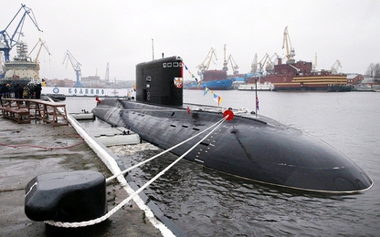 Tàu ngầm diesel lớp Varshavyanka thứ 6 của Nga đi vào hoạt động