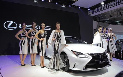 Lexus RC Turbo chốt giá gần 3 tỷ tại thị trường Việt có gì hay?