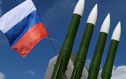 Quân đội Nga bắt đầu nhận tên lửa Buk vô song trên thế giới