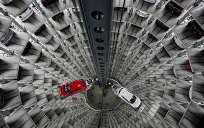 Thu hồi cả chục triệu xe, Volkswagen vẫn vượt Toyota lên số 1 thế giới