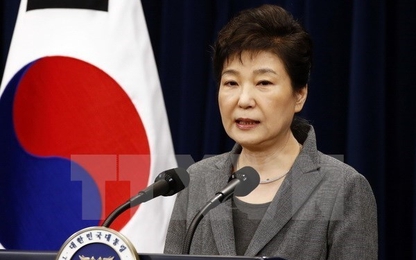 Bà Park Geun-hye bị tố chỉ đạo Samsung đưa tiền cho các nhóm lợi ích