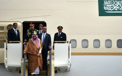 Chuyến thăm "dát vàng" kéo dài của vua Ả Rập Xê Út tại Châu Á