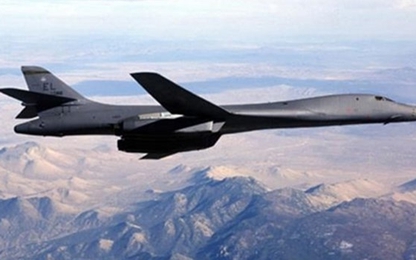 Máy bay ném bom Mỹ diễn tập tấn công trên bán đảo Triều Tiên