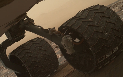 Robot thám hiểm sao Hỏa của NASA sắp hỏng bánh đến nơi