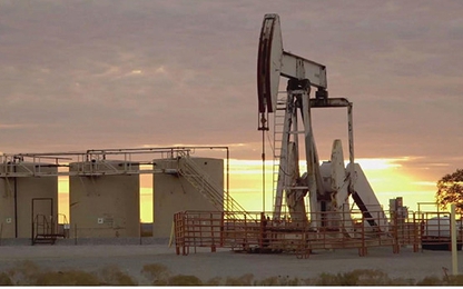 Giá dầu xuôi dốc phiên thứ hai do lo ngại nguồn cung tăng