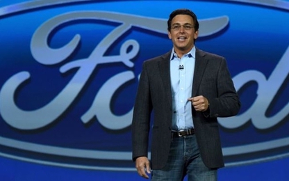 CEO Ford mất việc vì sự thất bại của hãng trong chuẩn bị tương lai