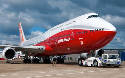 Tại sao Boeing 747 có "bướu" khổng lồ ở phần đầu máy bay?