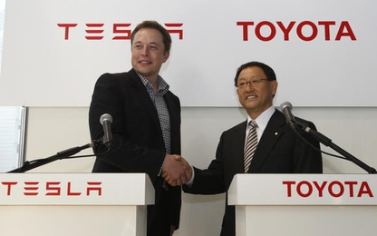 Toyota đã bán toàn bộ cổ phần trong Tesla để tự phát triển xe điện