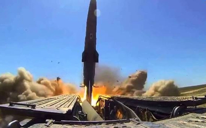 Mỹ đưa tên lửa Patriot áp sát, Nga phô diễn sức mạnh "Dấu chấm hết"