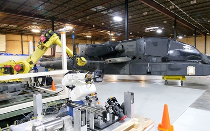 Quân đội Mỹ thử nghiệm robot tiếp nhiên liệu cho trực thăng chiến đấu