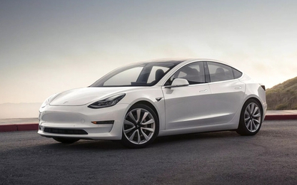 "Tesla Model 3 là chiếc xe mà Elon Musk hứa hẹn 16 năm về trước"