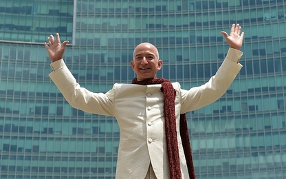 Jeff Bezos sẽ thành "nghìn tỷ phú" đầu tiên trên thế giới vào năm 2042