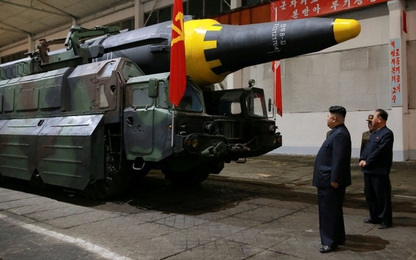 Trung Quốc sẽ can thiệp quân sự nếu Mỹ-Hàn tấn công Triều Tiên