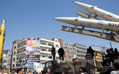 Iran xây nhà máy tên lửa ở Syria