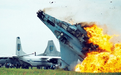 Trung tá Mỹ thiệt mạng khi thử nghiệm máy bay Nga gần Vùng 51?