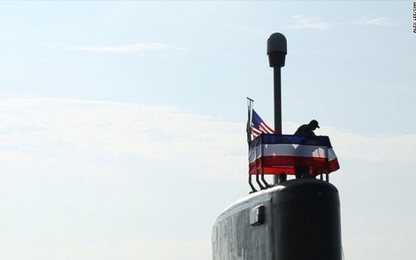 Hải quân Mỹ dùng tay cầm máy chơi game làm phụ kiện tàu ngầm