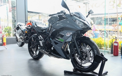 Kawasaki Ninja 650 ABS 2017 chính hãng về Việt Nam
