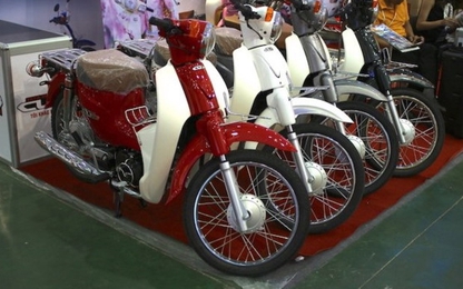 Hàng loạt xe máy Honda, Suzuki ở Việt Nam bị “nhái” kiểu dán
