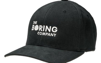 Elon Musk đã giúp The Boring Company thu về hơn 80.000 USD... bán mũ