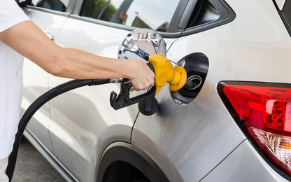 Đổ xăng vào ô tô chạy dầu gây hậu quả thế nào?