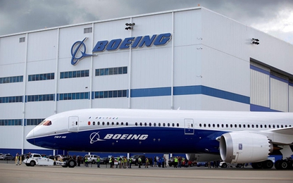 Boeing vượt Airbus bằng hợp đồng trị giá 15,1 tỉ USD với Emirates