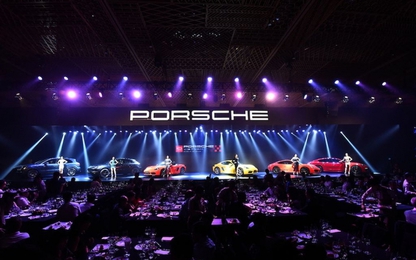 Porsche Panamera bản kỷ niệm 10 năm Porsche Việt Nam có gì đặc biệt?