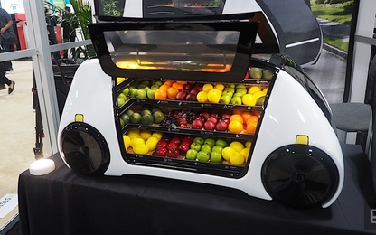 Robot tự lái Robomart có thể mang sạp rau quả tươi sống tới nhà bạn