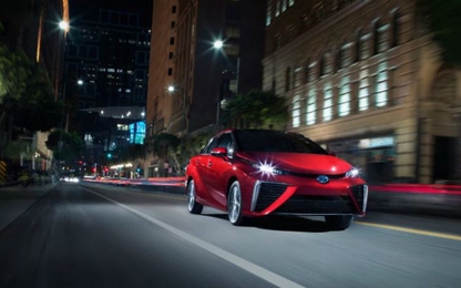 Toyota đã bán 1,52 triệu chiếc xe điện hóa trong năm 2017