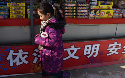Bắc Kinh im ắng đêm giao thừa vì lệnh cấm pháo hoa