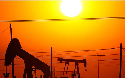 Giá dầu nối chuỗi tăng lên 3 quý