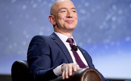 Tài sản của Jeff Bezos tăng 12 tỷ USD nhờ 'những đám mây'