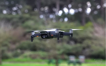 Tội phạm dùng cả dàn drone tấn công nhân viên FBI